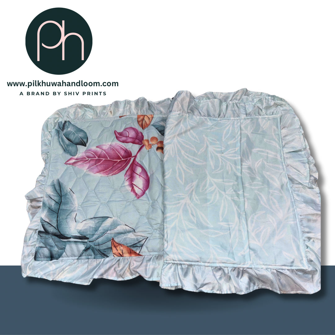 All-Season Premium AC Quilt With Two Cushion Covers |